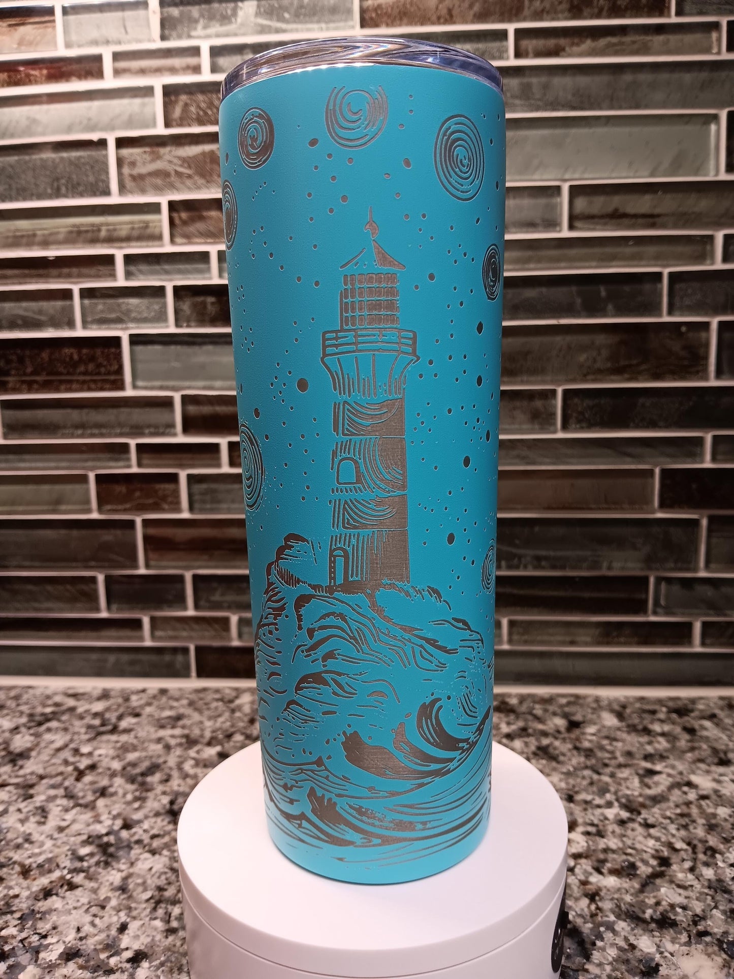 Chincoteague lighthouse tumbler! Picasso style 20 oz. skinny